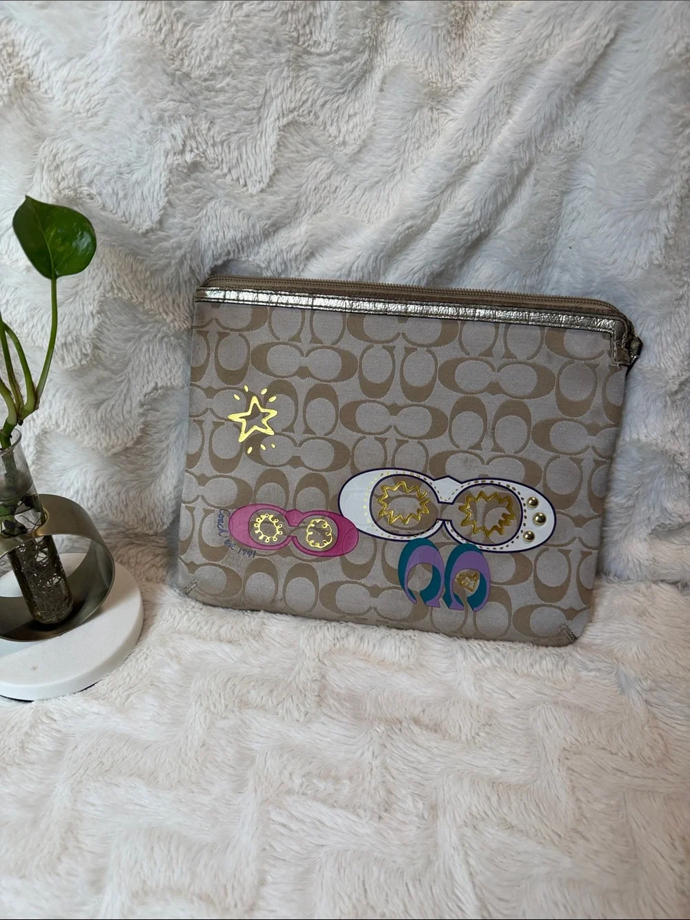 Y2K Coach daisy poppy ipad tablet sleeve
